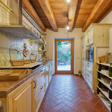 农庄科尔特莫兰达酒店 *